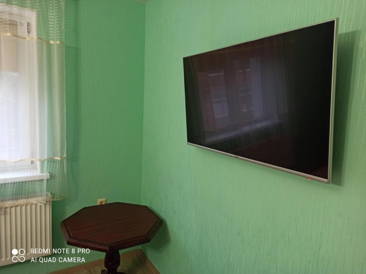 Нова Квартира Połtawa Zewnętrze zdjęcie